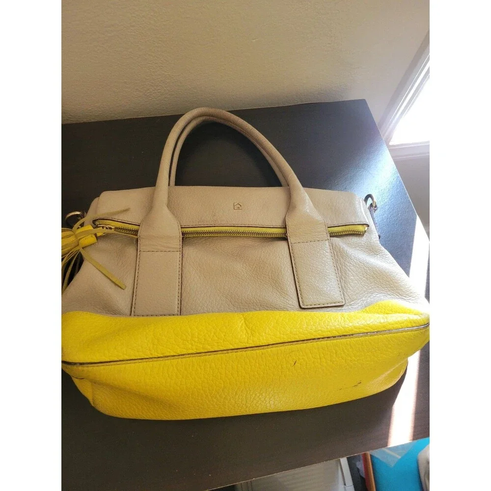 Kate Spade Southport Avenue Carmen Crossbody Satchel Handbag Canary/Beige